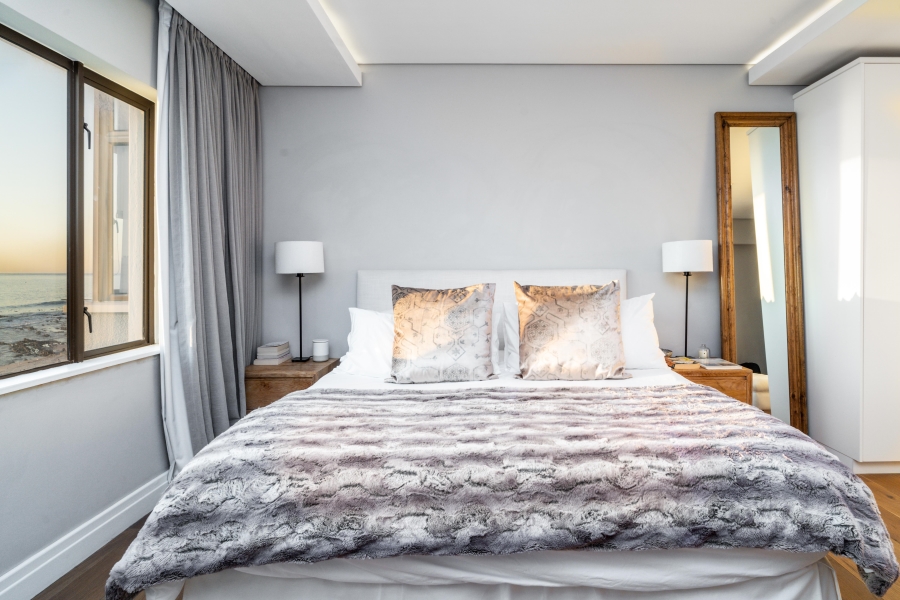 To Let 2 Bedroom Property for Rent in Sea Point Western Cape